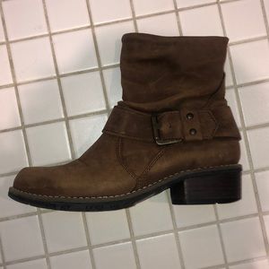 Wolky brown suede booty